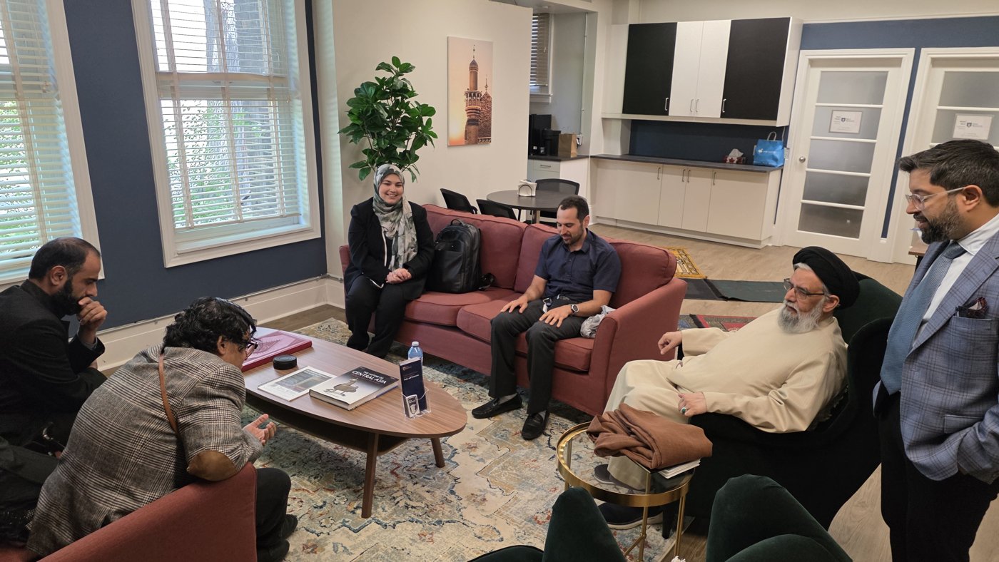 Discussion at the SRI office